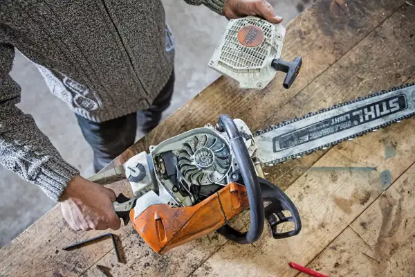 STIHL power tools properly cleaned and stored in a dry workshop